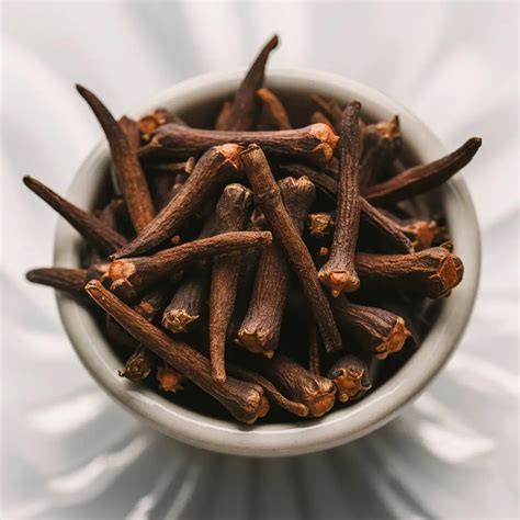 14 Spiritual Meanings Of Smelling Cloves: Hidden Symbolism