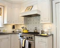 Kitchen Backsplash For White Cabinets by White Kitchen Backsplash Houzz Kitchen Backsplash For White Cabinets