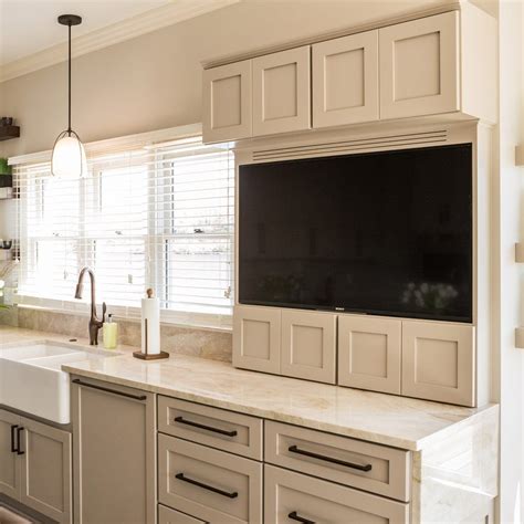 Tv In Kitchen Ideas