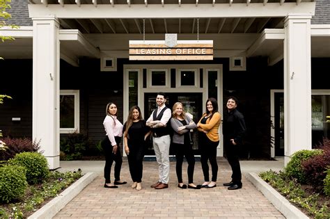 Resident Services | Thrive Communities