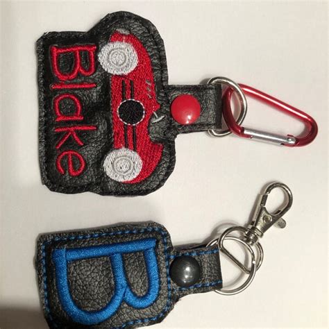 In the Hoop Machine Embroidery Projects 的图像结果