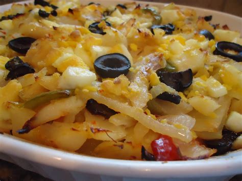 Portuguese-Style Cod with Onions, Peppers & Black Olives