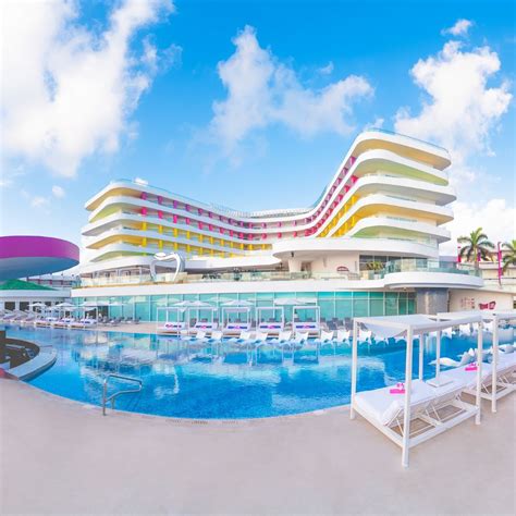 All Inclusive Outlet | 4.5-star adults-only hotspot in Cancun! 🌴⭐️ ️ ...