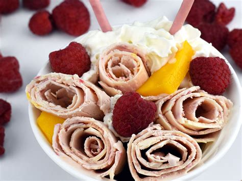 Holiday Ice Cream Roll at Debra Baughman blog