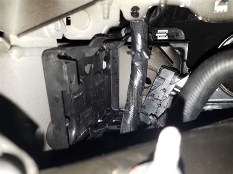 2006 Cadillac CTS Code Transmission Control Module Location 的图像结果