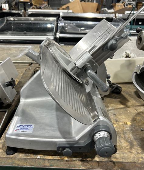 HOBART 2612 12" MANUAL MEAT DELI CHEESE SLICER | Vision Equipment