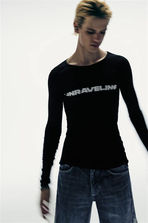 Marie Lueder on debuting her Pull&Bear collaboration at her SS26 LFW ...