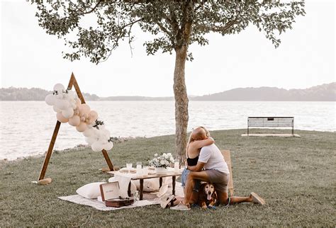 Proposal Ideas: Learn The Best Way to Propose from a Photographer
