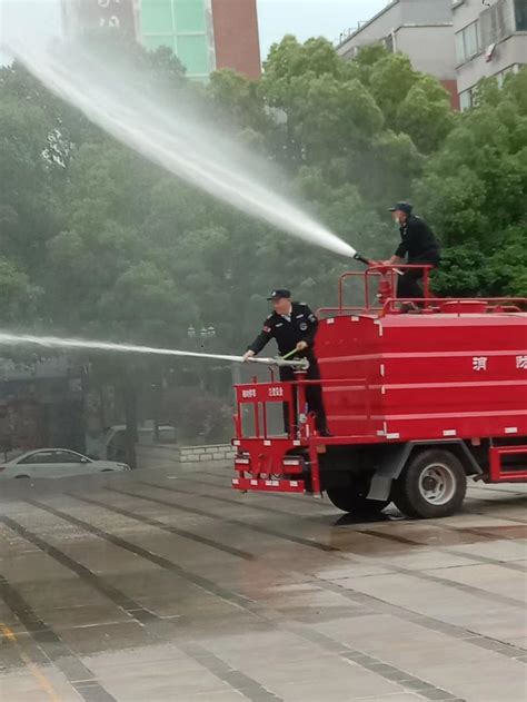 金榜题名再出发 临沧支队两名消防员被中国消防救援学院录取_考生_备考_工作