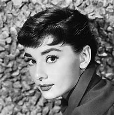 Hepburn Hair Cut by 10 Hepburn Pixie Cuts Hairstyles 2017 Hepburn Hair Cut