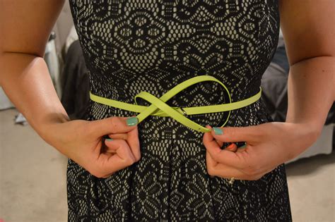How to Tie a Belt Into A Bow...and Other Thrifted Finds - Loving Here