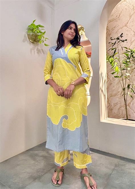 Abstract Print Co-ord Set – Gammaa Clothing