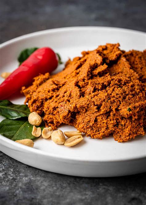 Panang Curry Paste | Silk Road Recipes