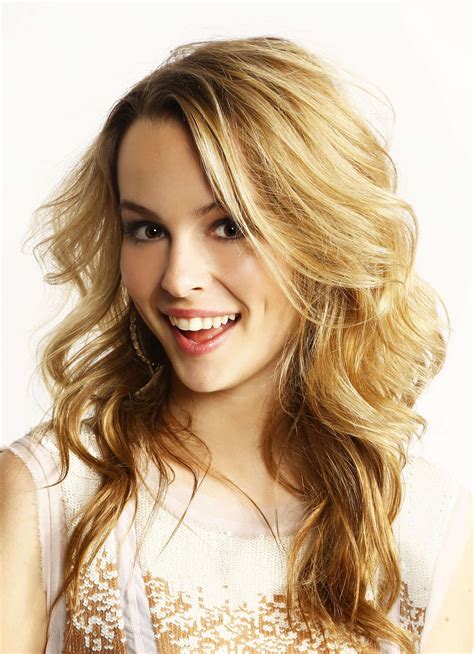 Bridgit Mendler Library 的图像结果