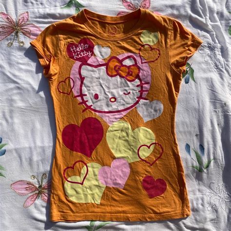Cutest hello kitty tee Super fitted and... - Depop