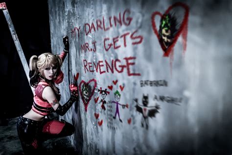 Harley Quinn Batman Arkham City Wallpaper