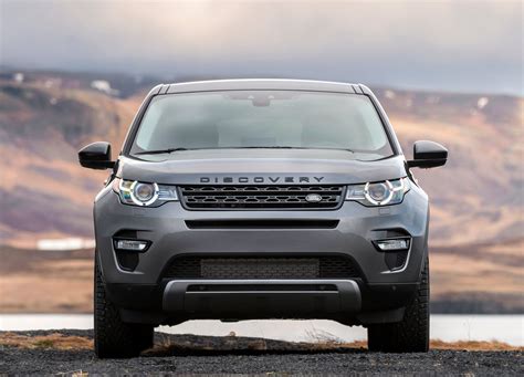 Land Rover Recalls 22k Discovery Sports & Evoques With Transmission ...