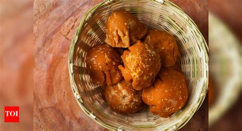 Fact check: Does jaggery make your coffee sugar-free? - The Times of India