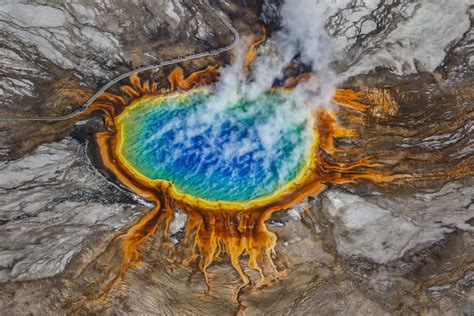 Yellowstone National Park is a visual treat, have a look at these ...