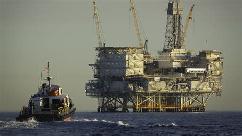 API Oil 的图像结果