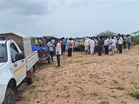 An unidentified elderly man drowned in the river near Nadapa, Bhuj, and ...