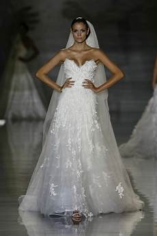 Elie Saab Wedding Gown by Elie Saab Astarte Used Wedding Dress On Sale 75 Elie Saab Wedding Gown
