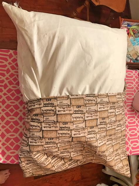 Envelope Pillow Pattern 的图像结果