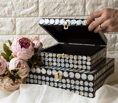 Decorative Gift Boxes : Buy Decor Boxes Online | Nestasia
