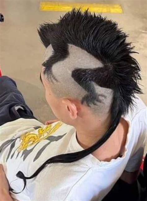 Pin by Astrid Margrethe Torp on LOL in 2025 | Haircut designs, Ugly ...