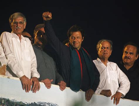 Pak Anti-government Protest: Imran Khan's Party Ready to Hold Talks ...