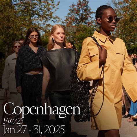 Paris, Milan, London, New York Fashion Week calendars : Fashion Show ...