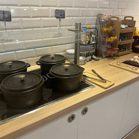 HOLIDAY INN - THE NIU DAIRY HAARLEM BY IHG - Specialty Hotel Reviews ...