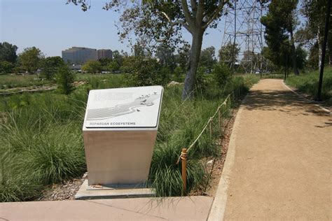 Johnny Carson Park – LINESPACE