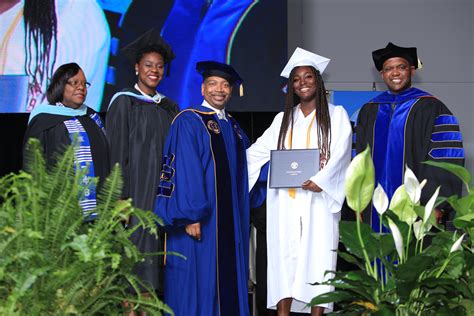 2019 Commencement Photo Gallery | Southern University Shreveport Louisiana