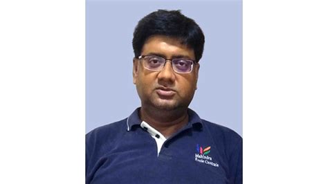 the-wait-for-the-icon-is-over-the-new-land-rover-defender-launched-in ...