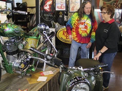 Prime Video: Dallas Car Sharks - Season 1