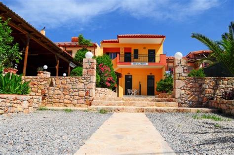 PANAGIOTA'S APARTMENTS (Mavrovouni) - Hotel Reviews, Photos, Rate ...