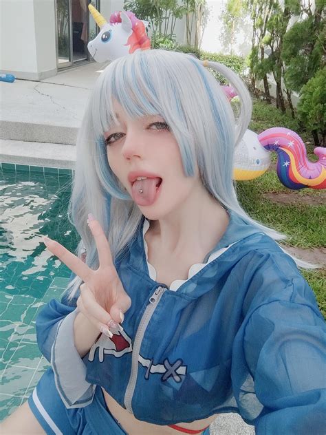 Gawr Gura cosplay by Aldorachan : r/Hololive