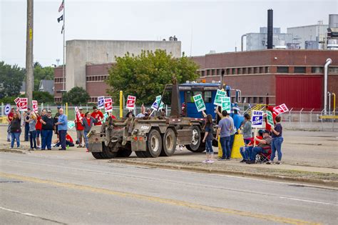 GM Components Holdings workers strike in Wyoming, Michigan - mlive.com