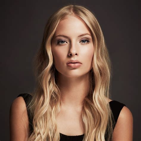 The 10 Best Tape-In Hair Extensions & Why They Work for Everyone ...