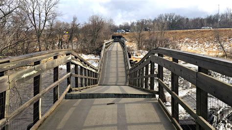 Central Iowa weather: Trestle Trail Bridge in Johnston collapses in ice jam