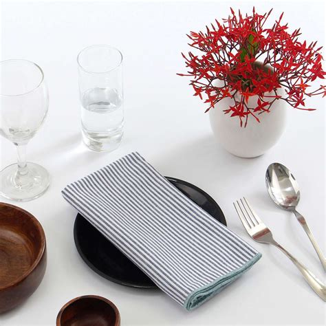 Set of 4 White & Navy Striped Napkins with Light Blue Overlock Edge, 18"