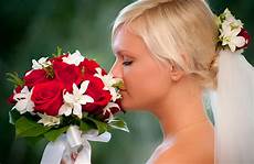 Kauai Wedding Flowers by Kauai Wedding Flowers Hawaii Bridal Bouquets And Kauai Wedding Flowers
