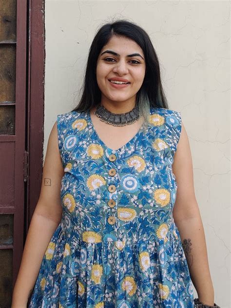 Blue Yellow Hand Block Sleeveless Tiered Dress – Kasaa Hues