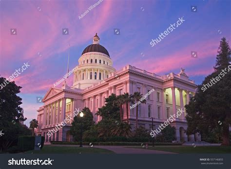 Sacramento Capital City California Stock Photo 557146855 - Shutterstock