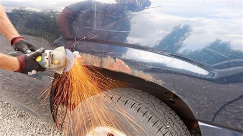 How to Repair Rust Blisters On Fender 的图像结果