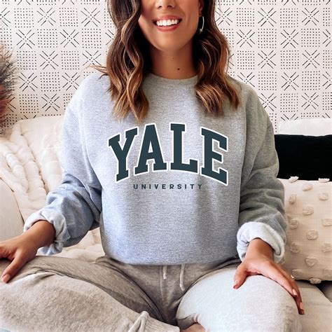 Yale Unisex Sweatshirt Yale University Yale Crewneck - Etsy