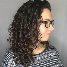 Medium Length Curly Hairstyle by 25 Best Shoulder Length Curly Hair Ideas 2020 Hairstyles Medium Length Curly Hairstyle