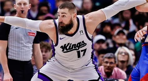 Jonas Valanciunas Addresses Uncertain Future After Confirmed Trade To ...