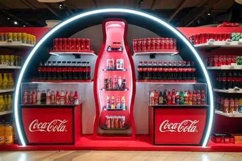 可口可乐公司2021年全年销量赶超2019年 实现“强劲崛起” | 可口可乐 中国